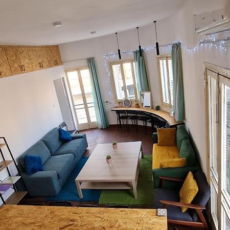 Bee Hostel Paphos 外观 照片