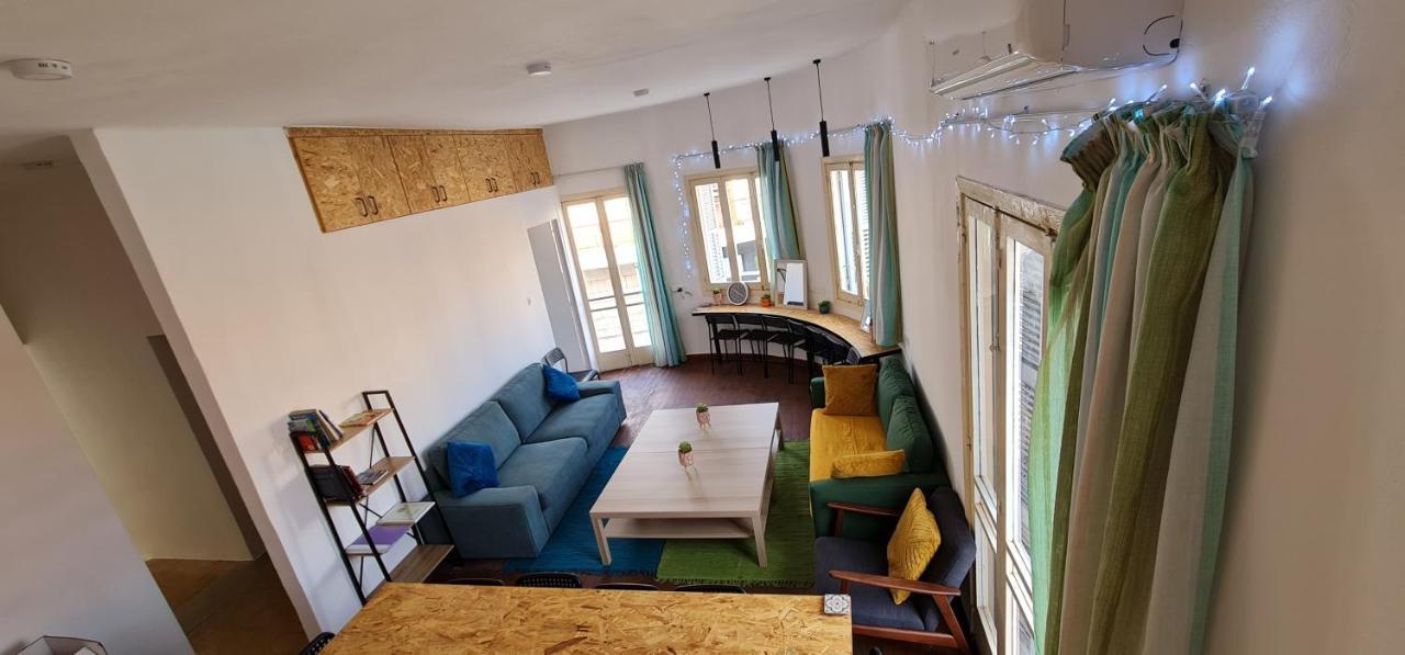 Bee Hostel Paphos 外观 照片