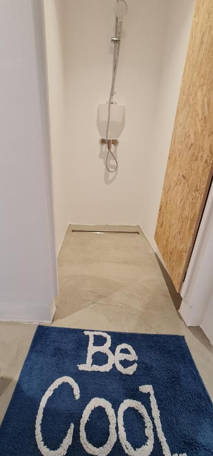 Bee Hostel Paphos 外观 照片